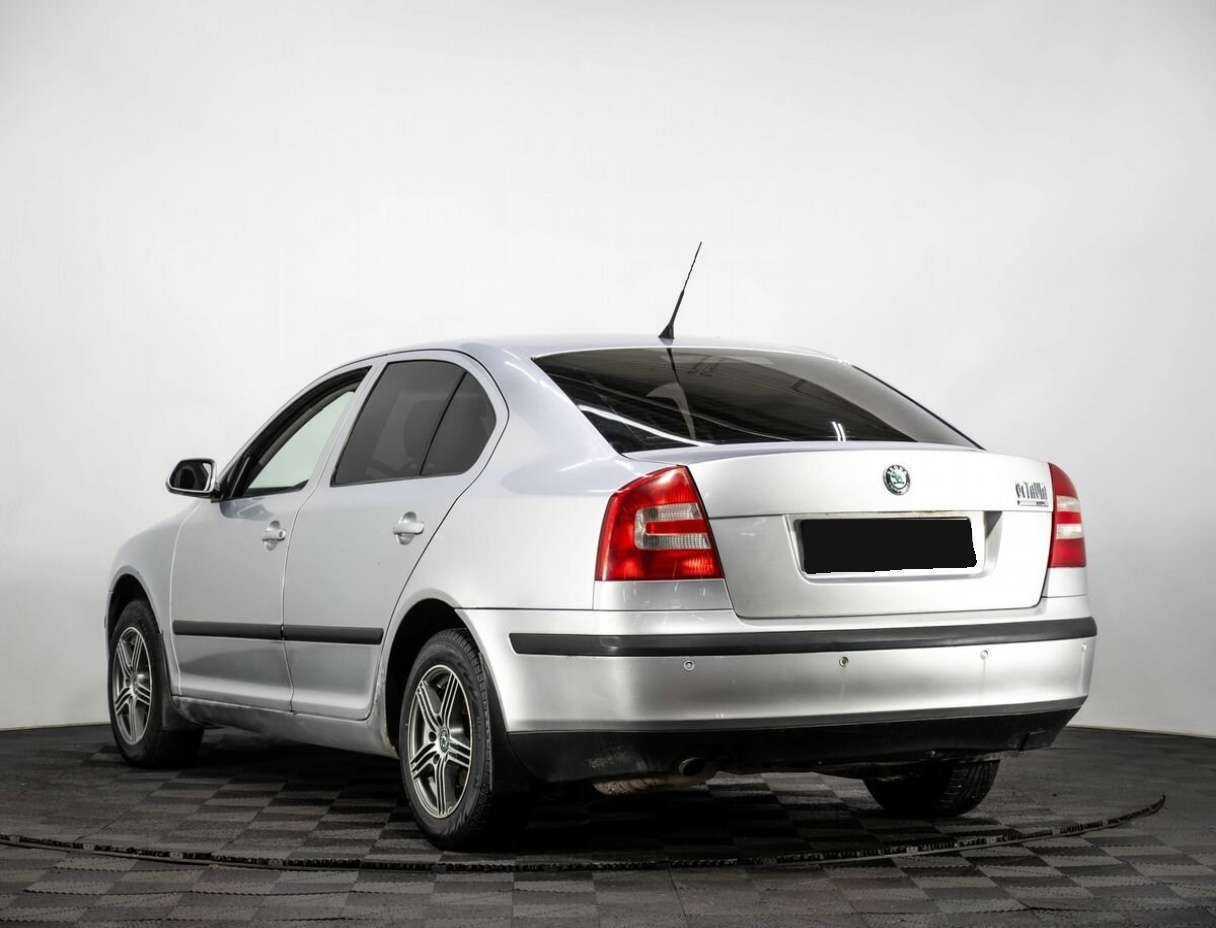 Купить Skoda Octavia с пробегом. Фото: #2