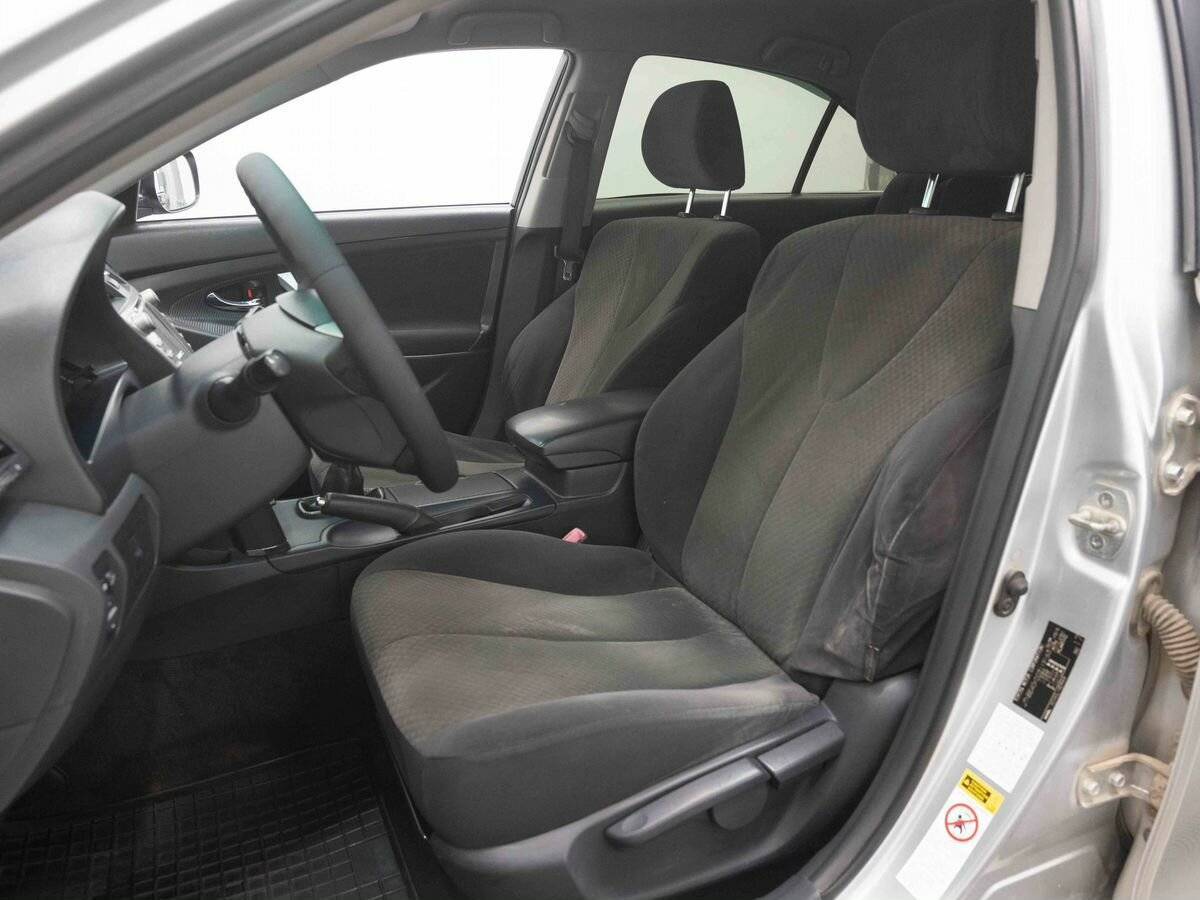 Купить Toyota Camry с пробегом. Фото: #7