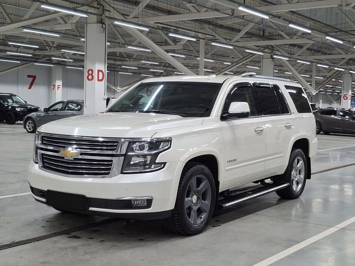 Купить Chevrolet Tahoe с пробегом. Фото: #0