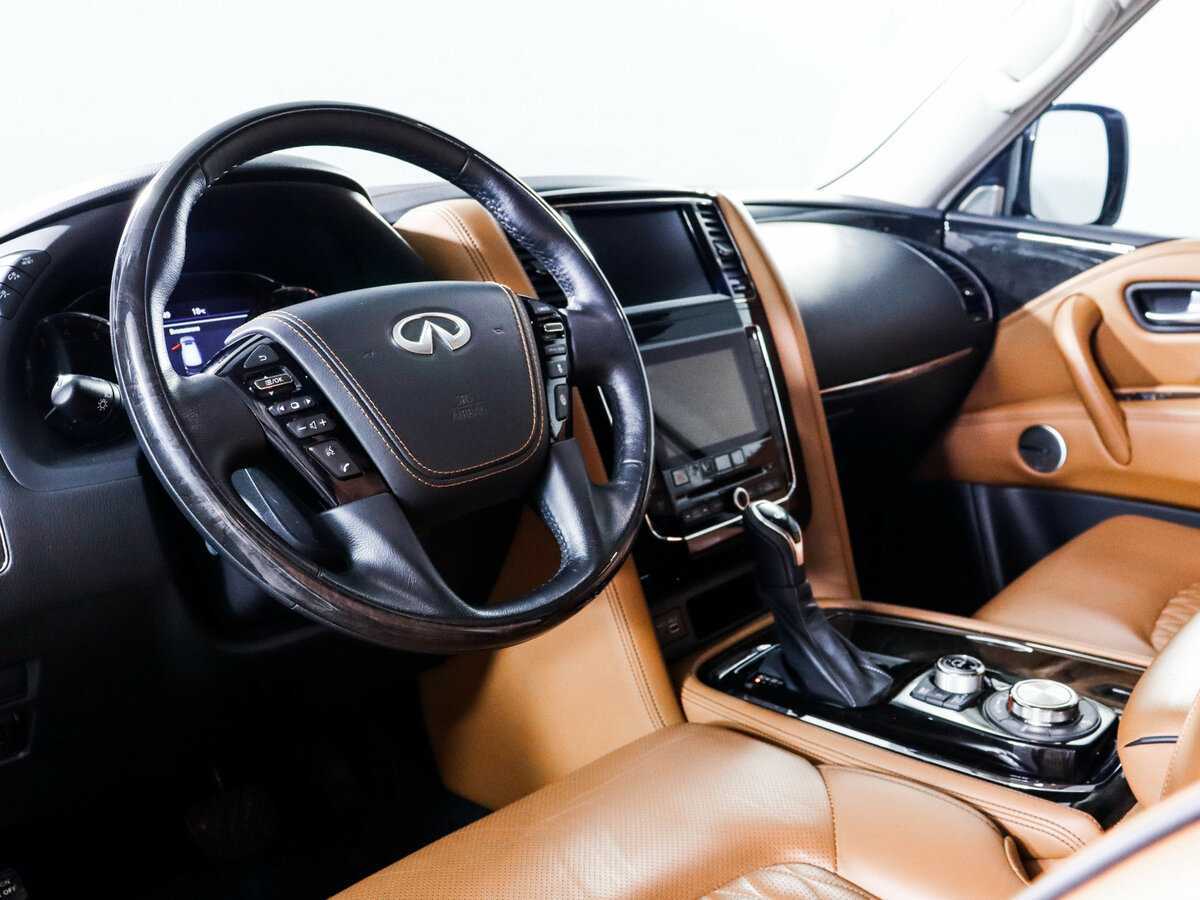 Купить Infiniti QX80 с пробегом. Фото: #10