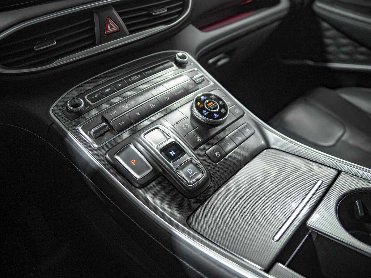 Купить Hyundai Santa Fe с пробегом. Фото: #12