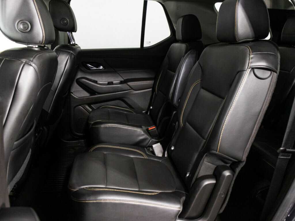Купить Chevrolet Traverse с пробегом. Фото: #9
