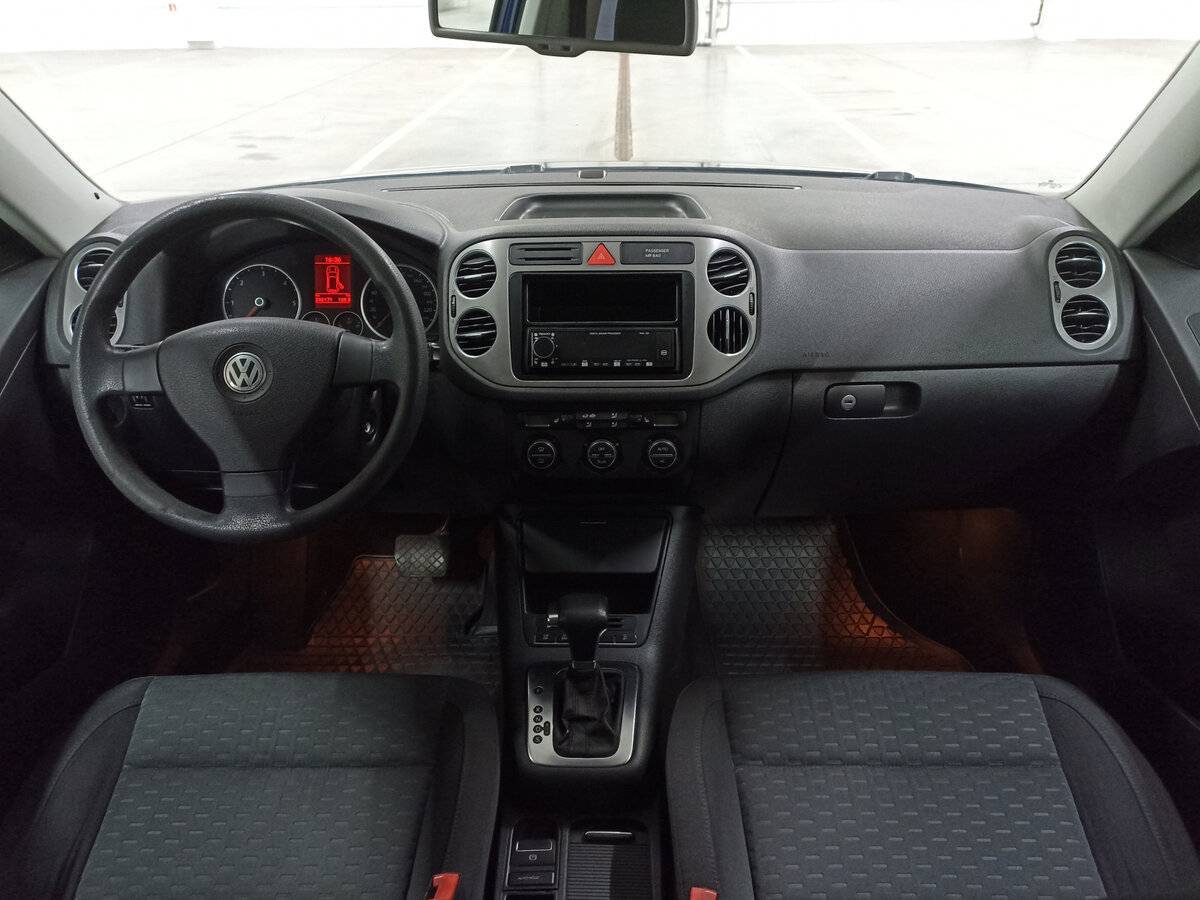 Купить Volkswagen Tiguan с пробегом. Фото: #13