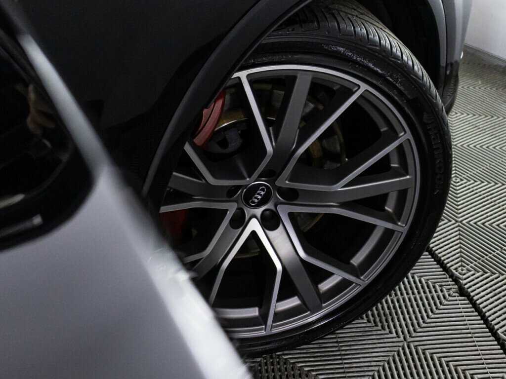 Купить Audi SQ7 с пробегом. Фото: #28