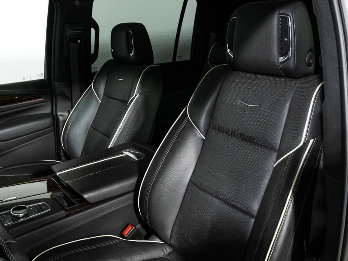 Купить Cadillac Escalade с пробегом. Фото: #25