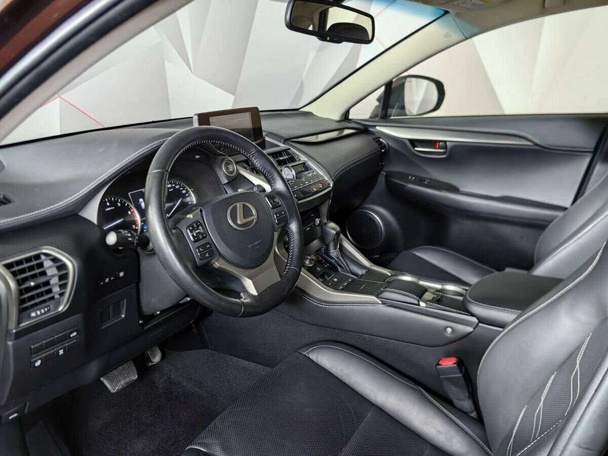 Купить Lexus NX с пробегом. Фото: #13