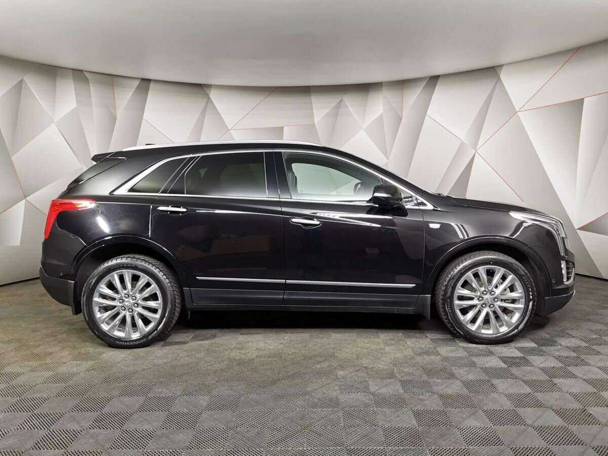 Купить Cadillac XT5 с пробегом. Фото: #5