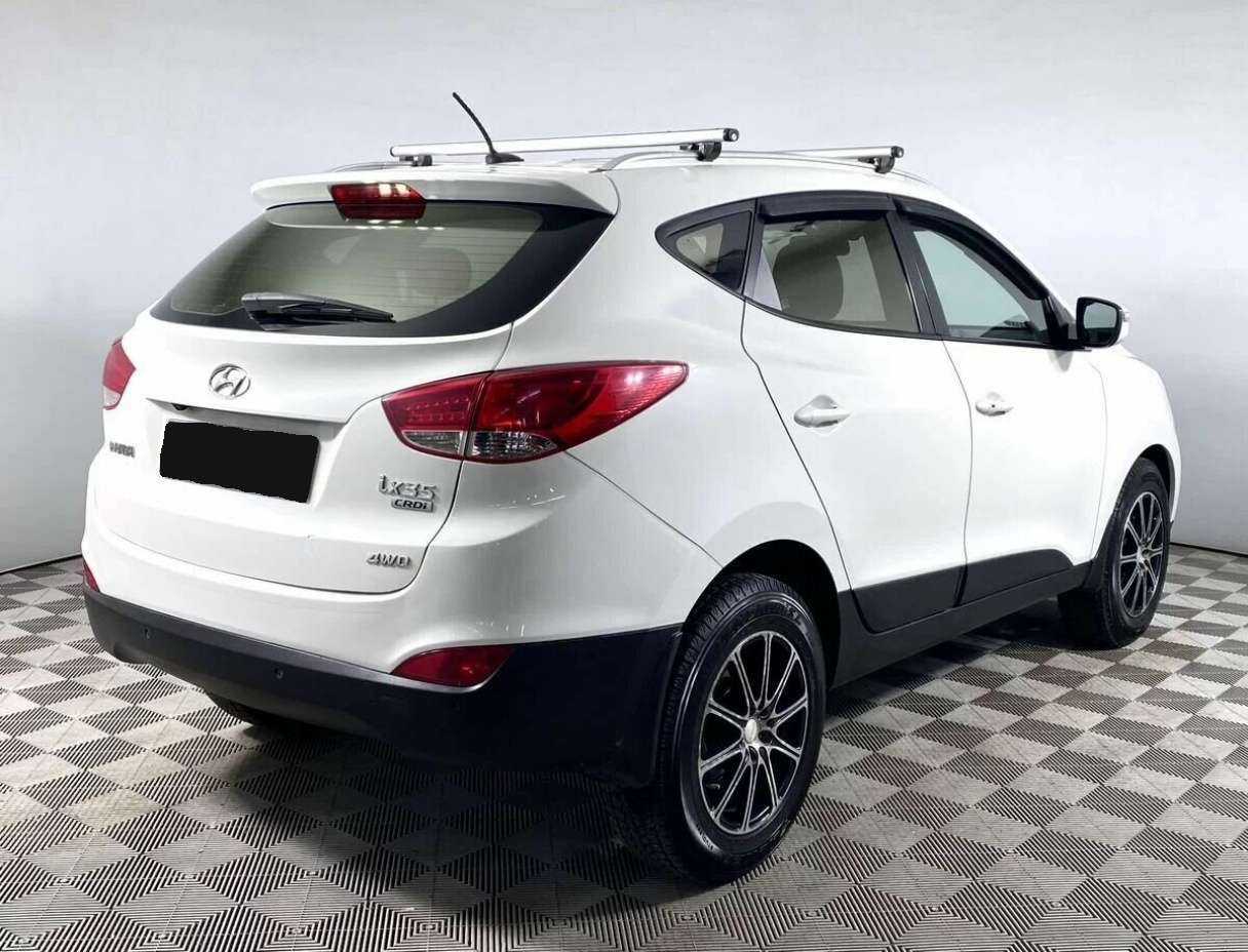 Купить Hyundai ix35 с пробегом. Фото: #3