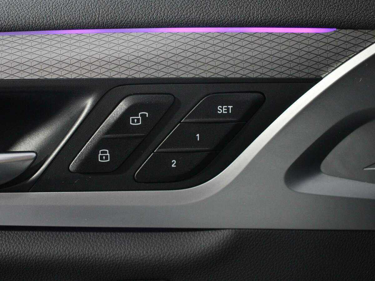 Купить BMW X3 с пробегом. Фото: #22
