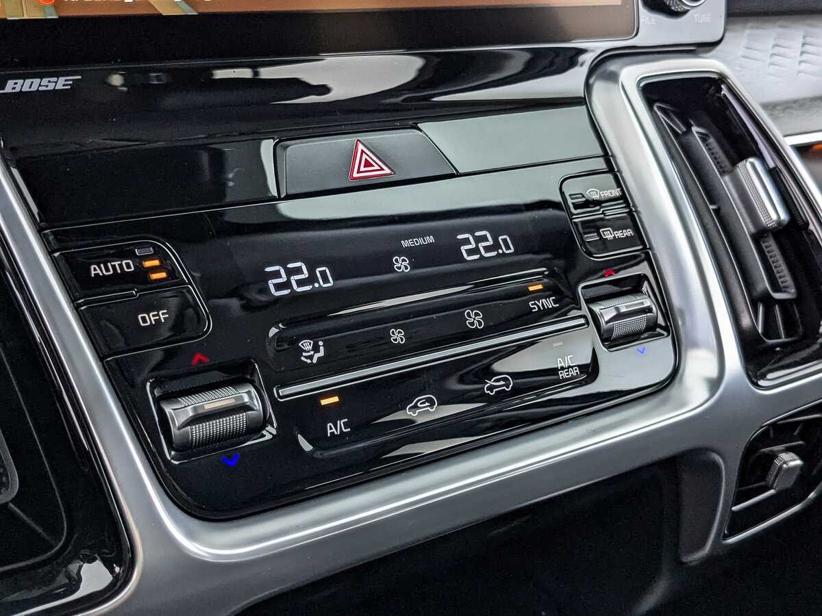 Купить Kia Sorento с пробегом. Фото: #15