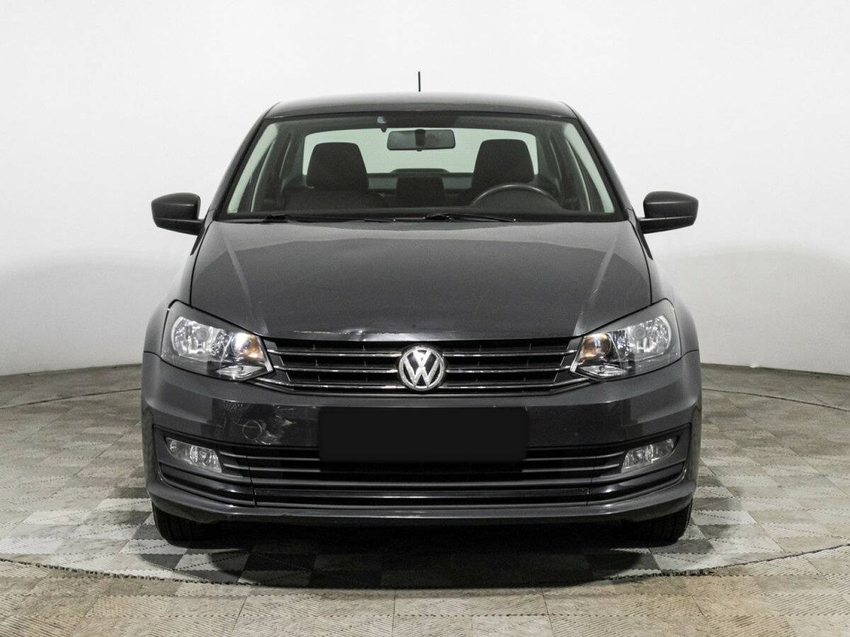 Купить Volkswagen Polo с пробегом. Фото: #1