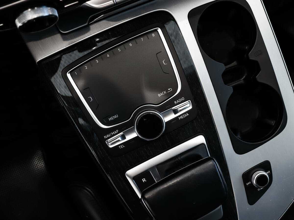 Купить Audi Q7 с пробегом. Фото: #10