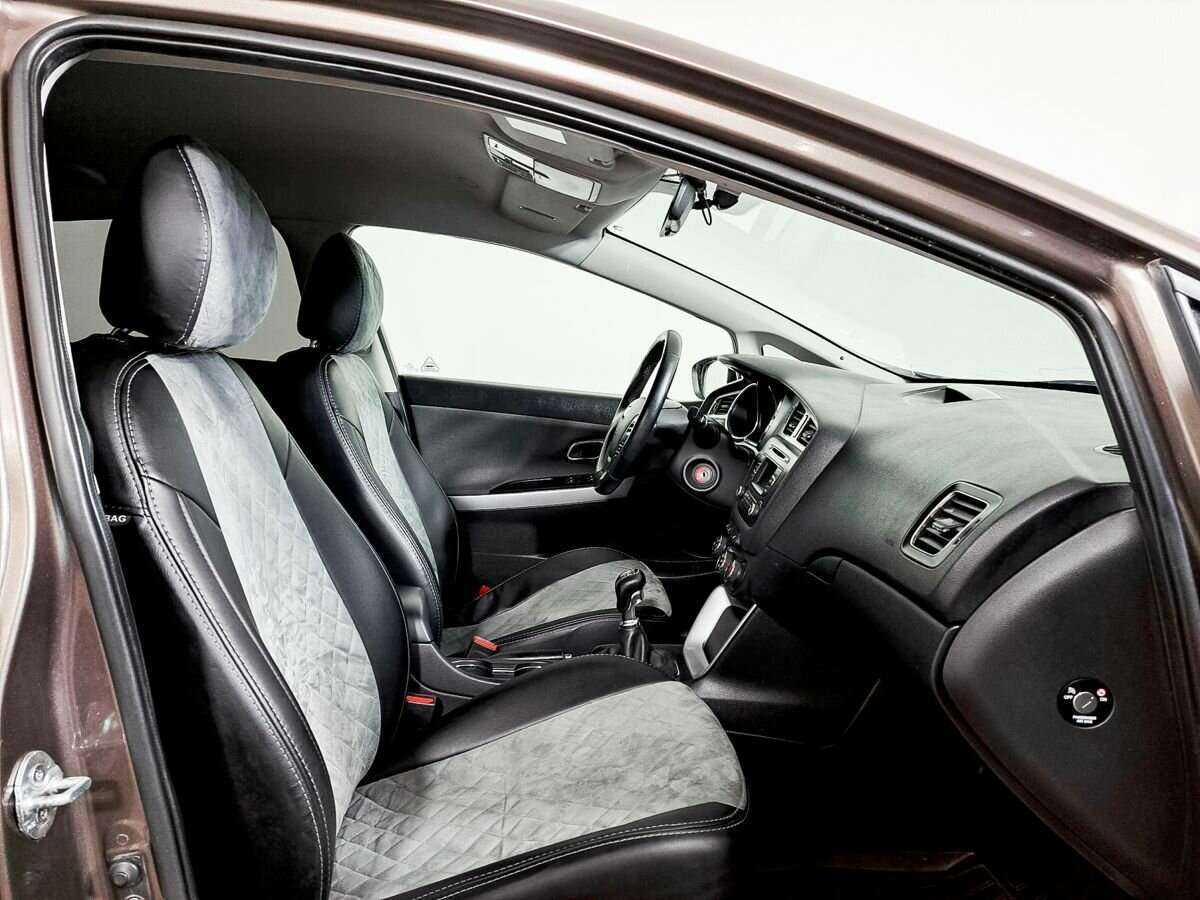 Купить Kia Ceed с пробегом. Фото: #6