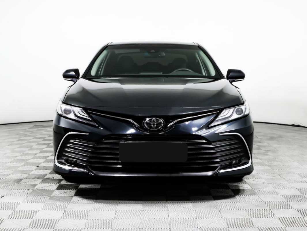 Купить Toyota Camry с пробегом. Фото: #1