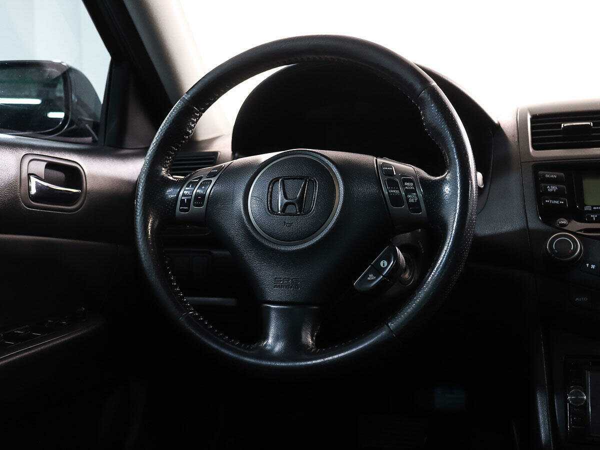 Купить Honda Accord с пробегом. Фото: #13