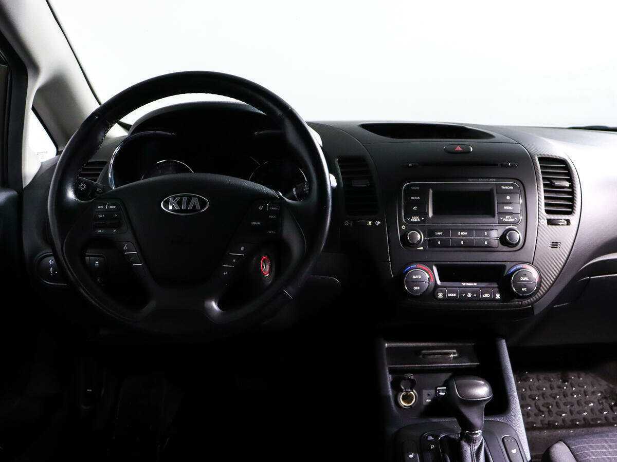 Купить Kia Cerato с пробегом. Фото: #11