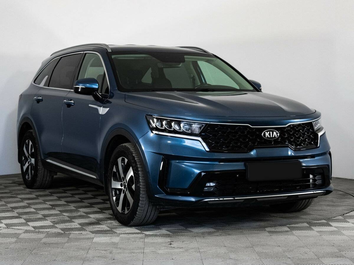 Купить Kia Sorento с пробегом. Фото: #2