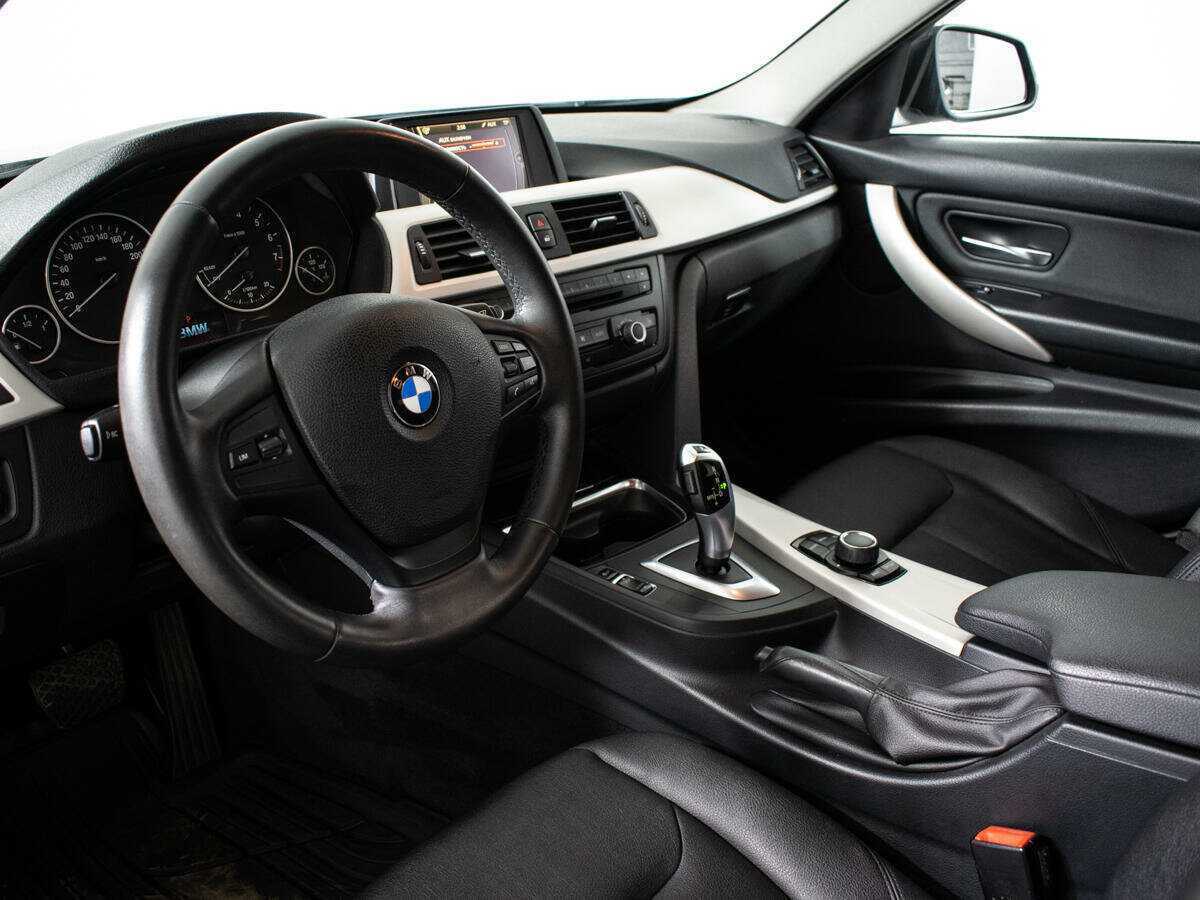 Купить BMW 3 серии с пробегом. Фото: #10