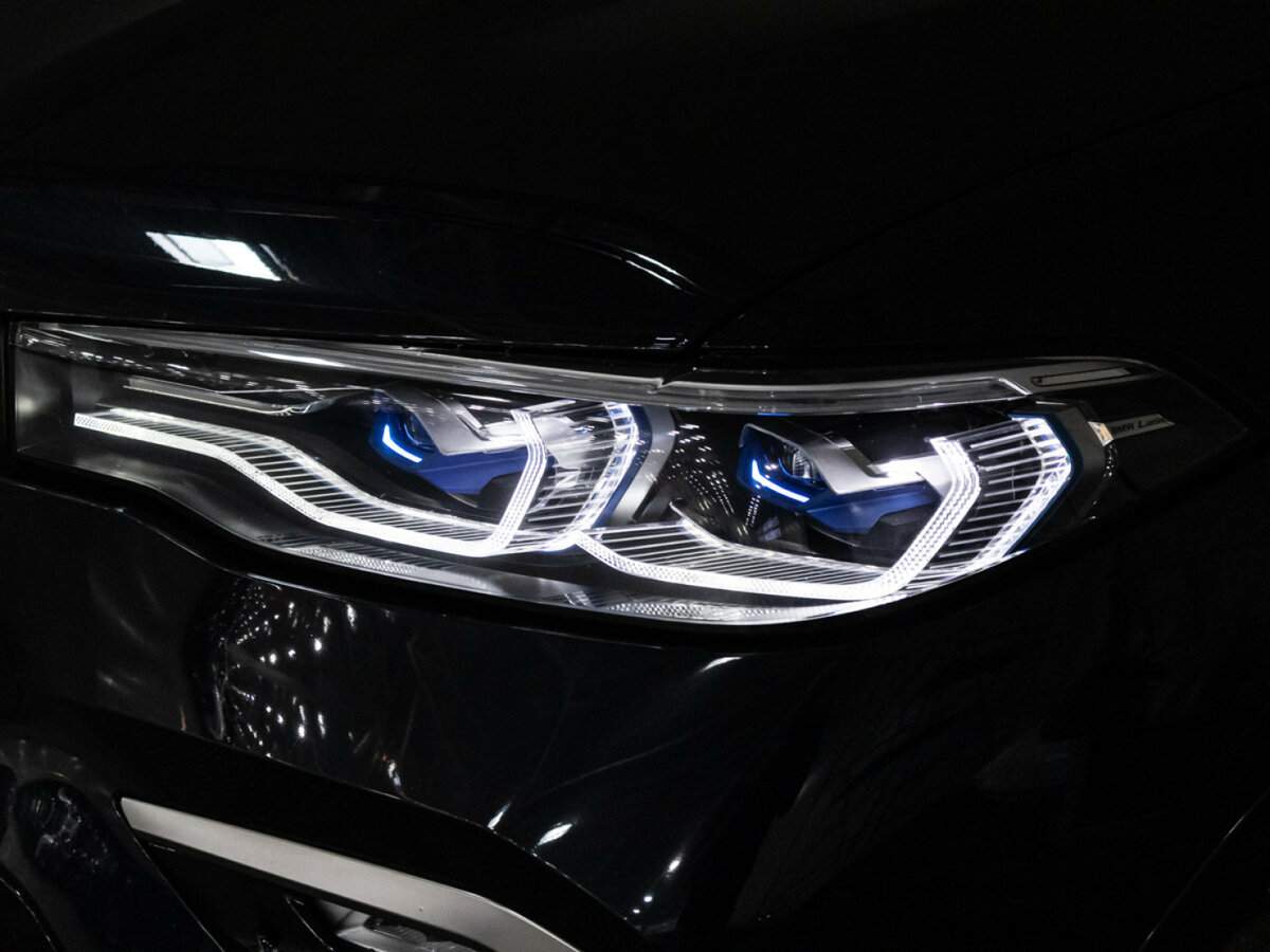 Купить BMW X7 с пробегом. Фото: #35