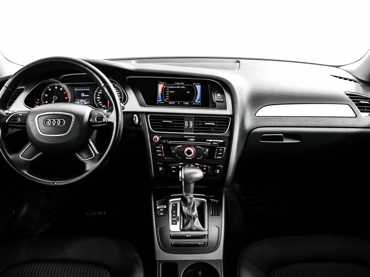 Купить Audi A4 с пробегом. Фото: #8