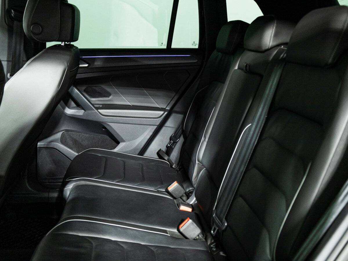 Купить Volkswagen Tiguan с пробегом. Фото: #9