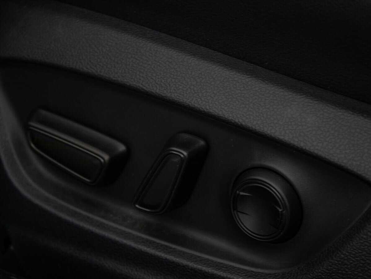 Купить Toyota Camry с пробегом. Фото: #15