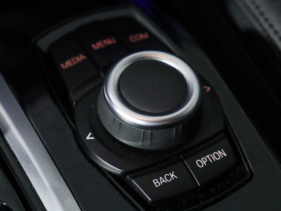 Купить BMW X3 с пробегом. Фото: #20