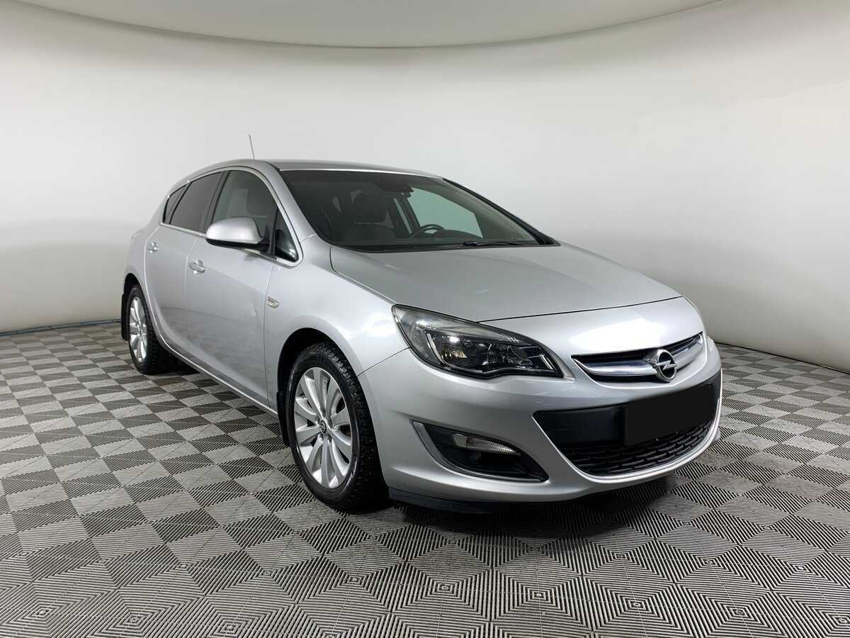 Купить Opel Astra с пробегом. Фото: #2