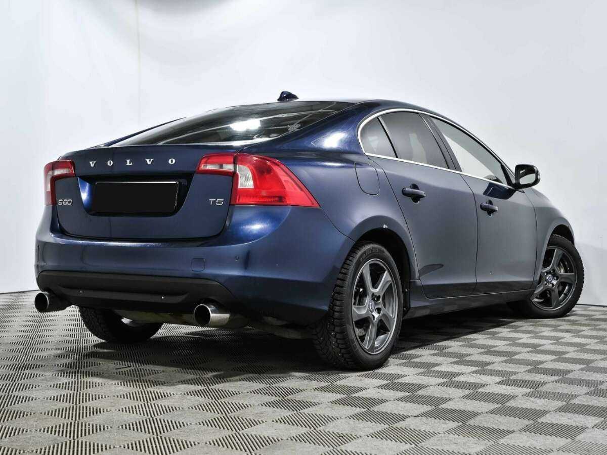 Купить Volvo S60 с пробегом. Фото: #3