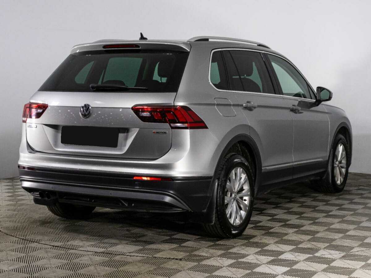 Купить Volkswagen Tiguan с пробегом. Фото: #4