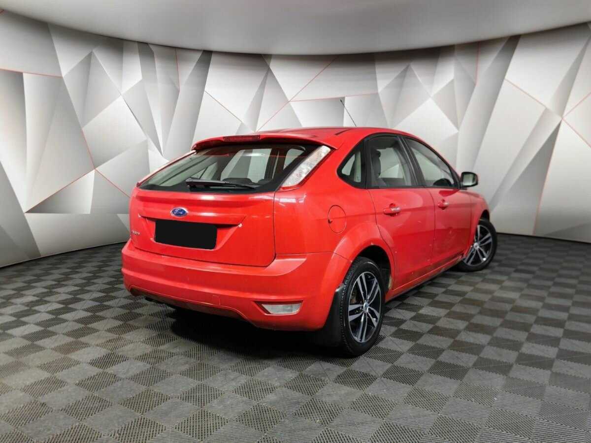 Купить Ford Focus с пробегом. Фото: #1
