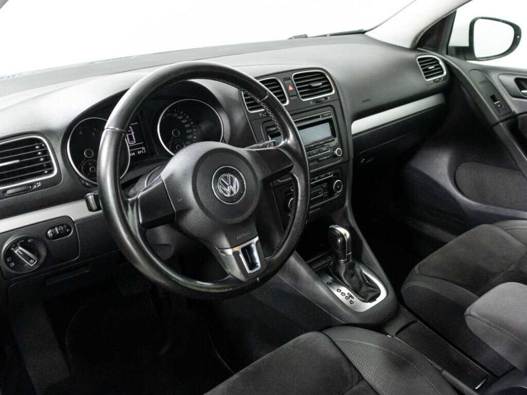 Купить Volkswagen Golf с пробегом. Фото: #10