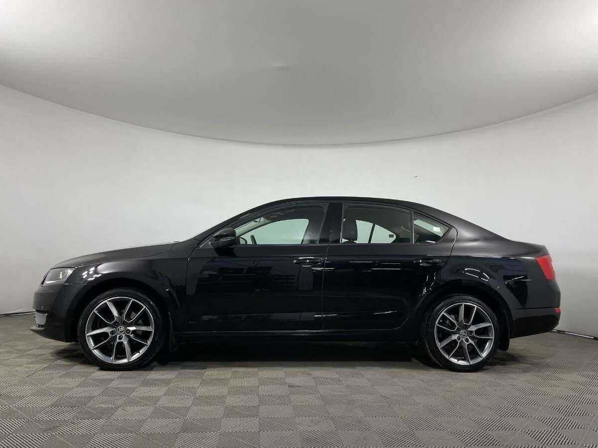 Купить Skoda Octavia с пробегом. Фото: #4