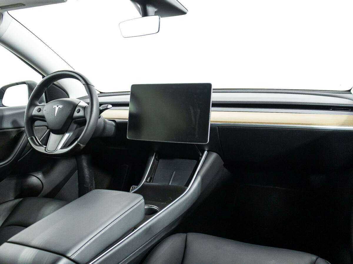 Купить Tesla Model Y с пробегом. Фото: #7