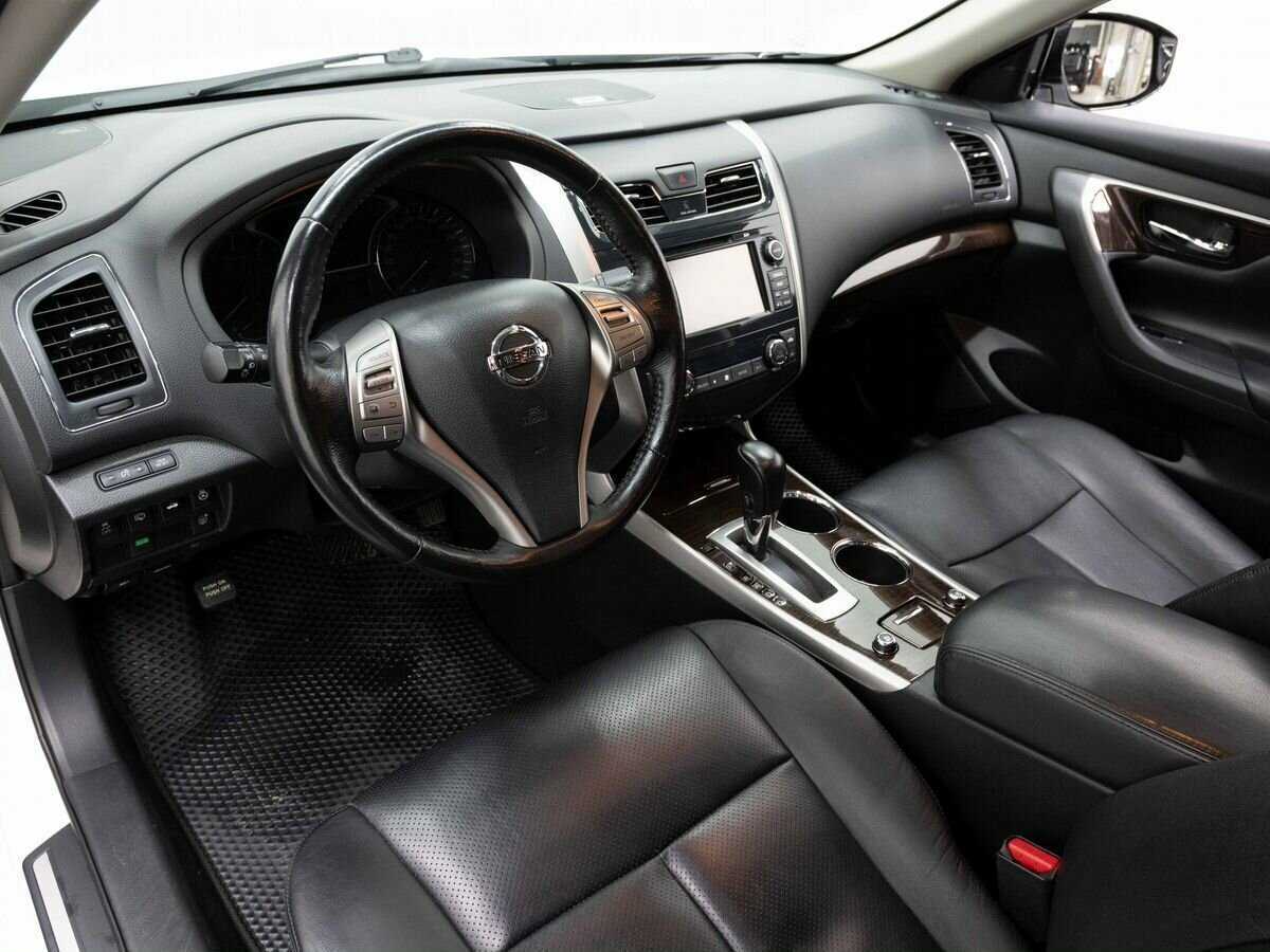 Купить Nissan Teana с пробегом. Фото: #8