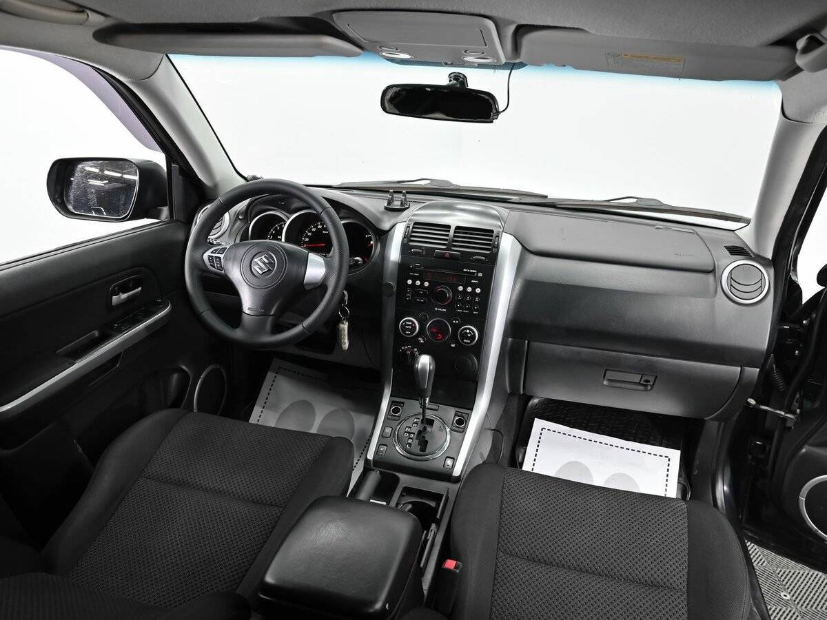 Купить Suzuki Grand Vitara с пробегом. Фото: #9