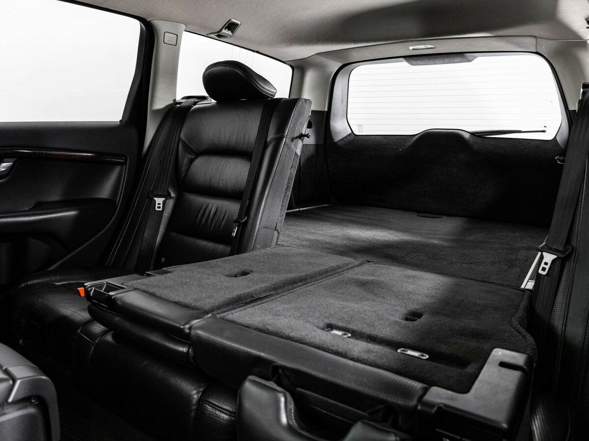 Купить Volvo XC70 с пробегом. Фото: #18