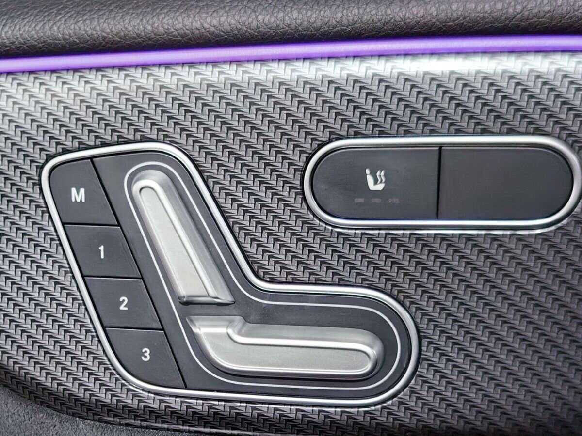 Купить Mercedes-Benz GLB с пробегом. Фото: #21