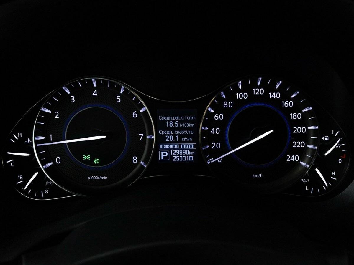 Купить Infiniti QX80 с пробегом. Фото: #9