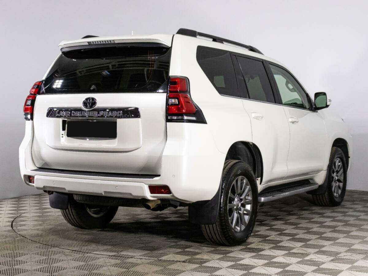 Купить Toyota Land Cruiser Prado с пробегом. Фото: #4
