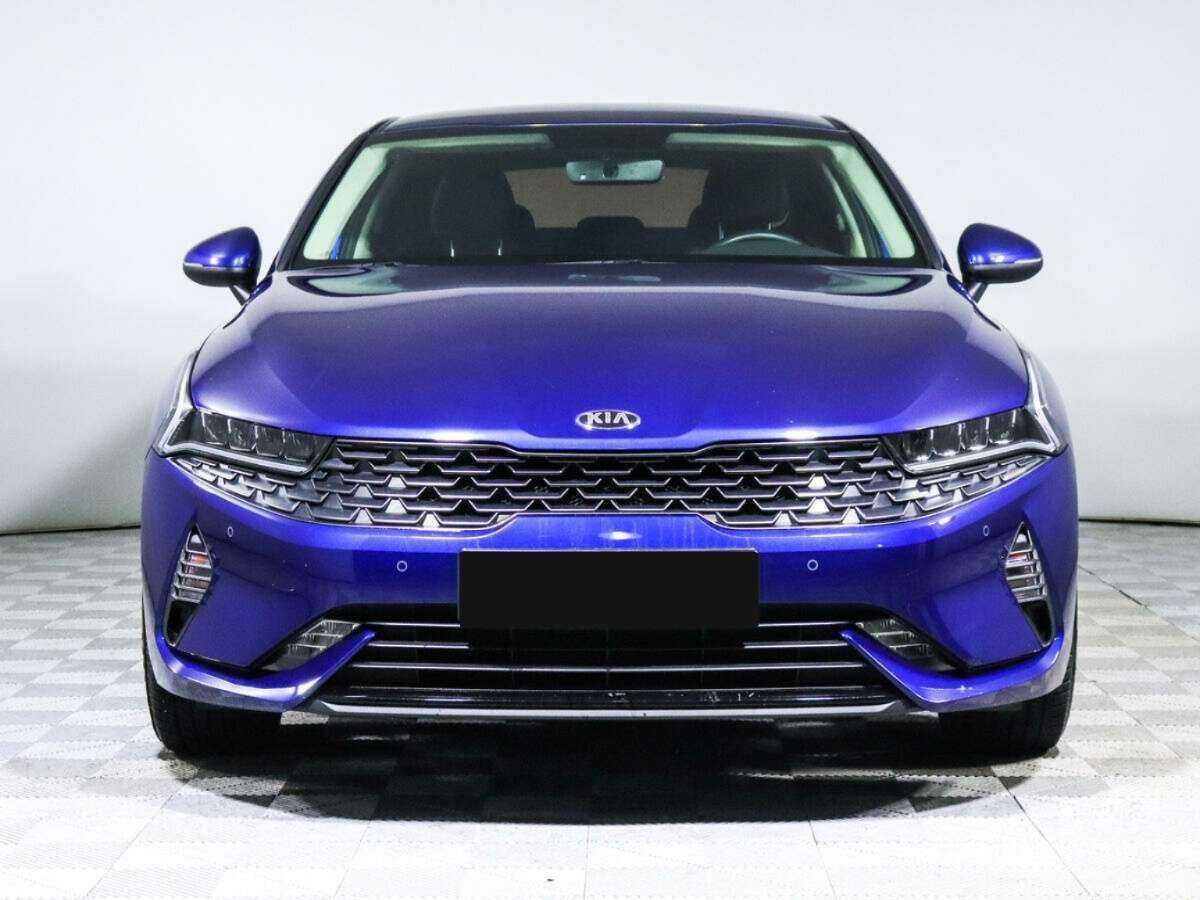 Купить Kia K5 с пробегом. Фото: #1