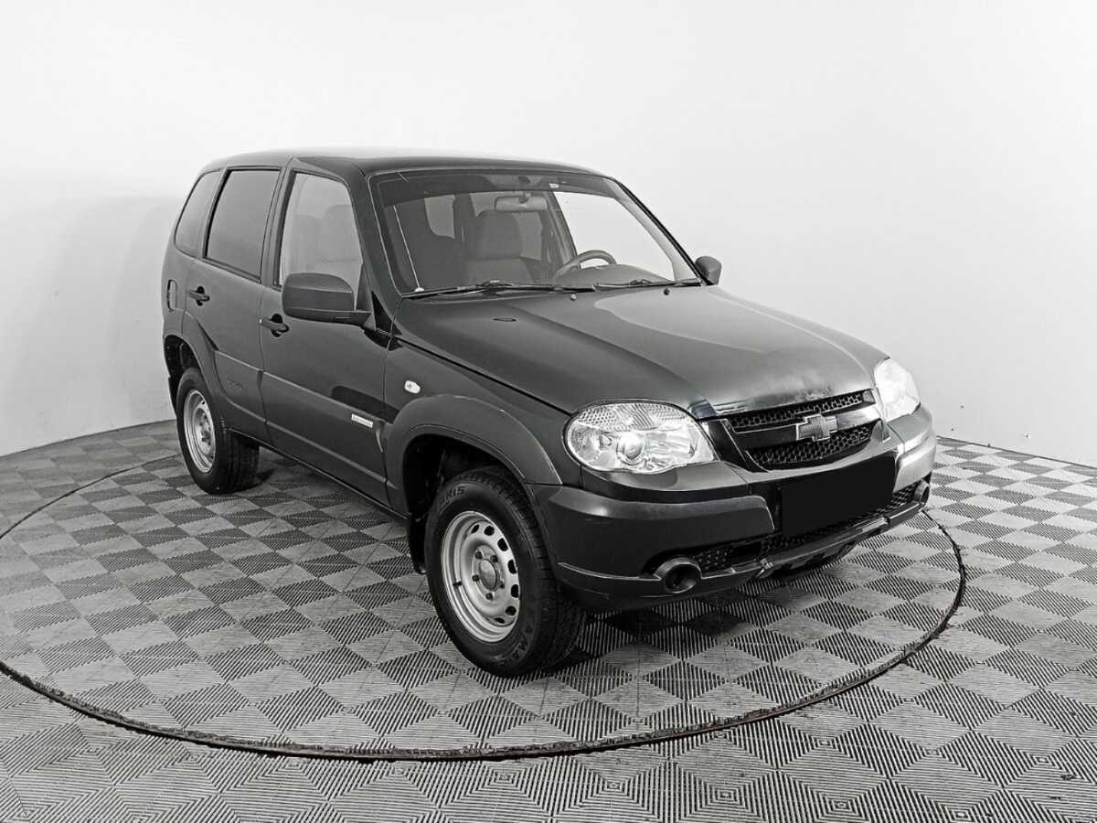 Купить Chevrolet Niva с пробегом. Фото: #2