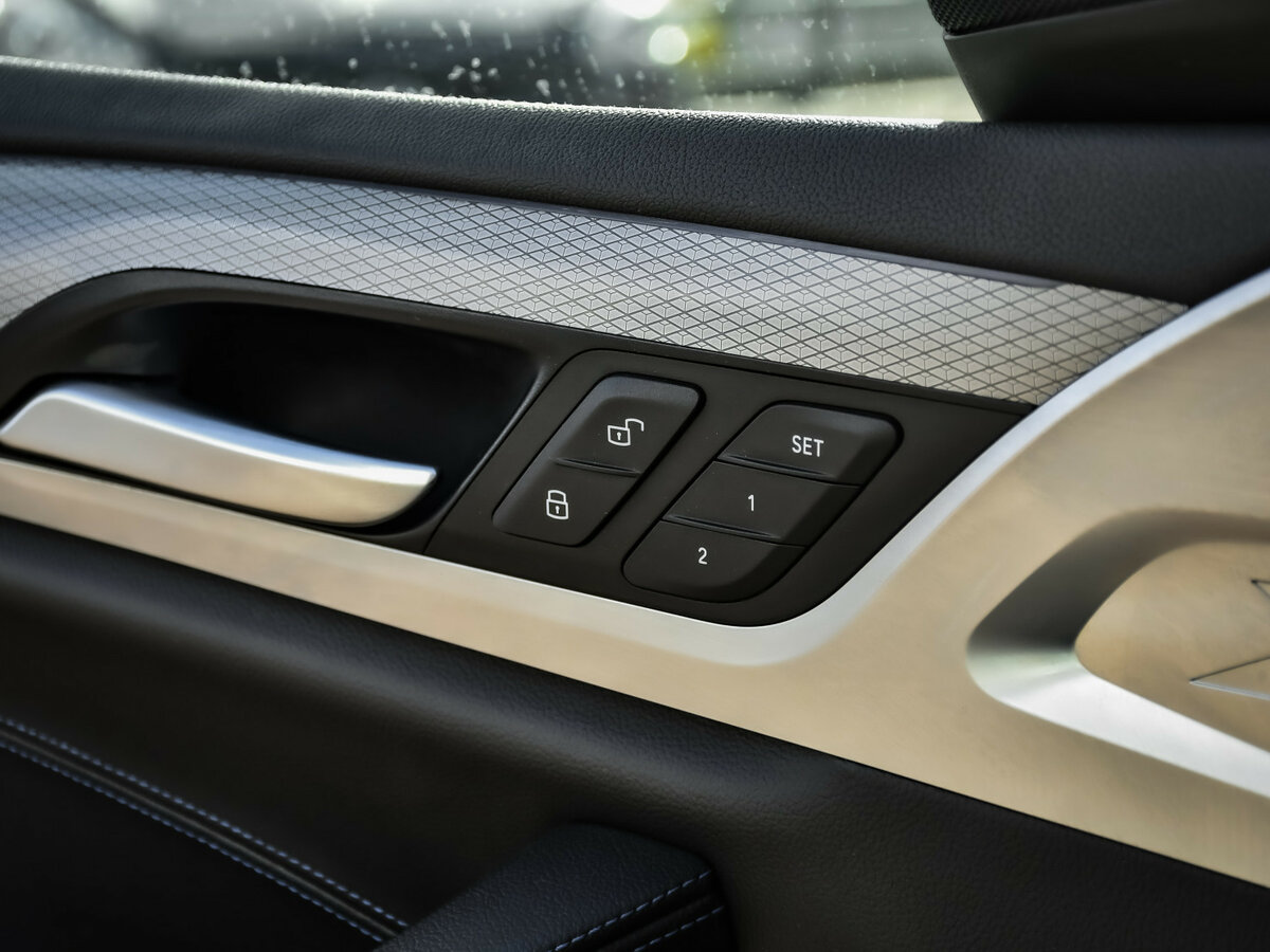 Купить BMW X3 с пробегом. Фото: #17