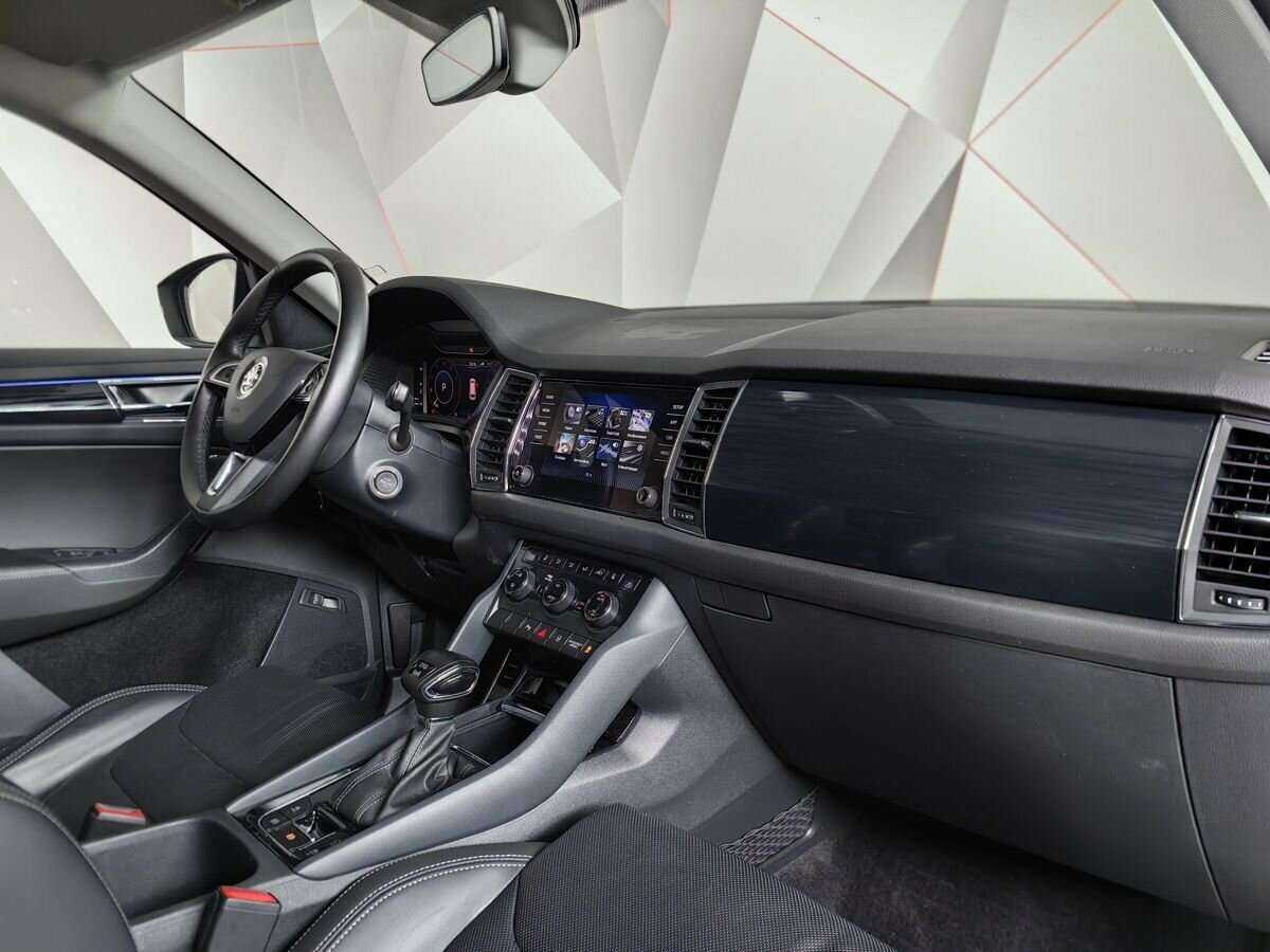 Купить Skoda Kodiaq с пробегом. Фото: #9