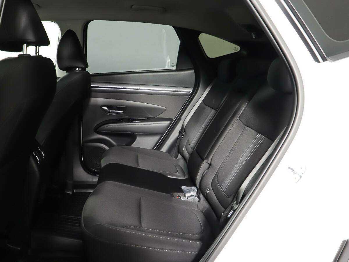 Купить Hyundai Tucson с пробегом. Фото: #9