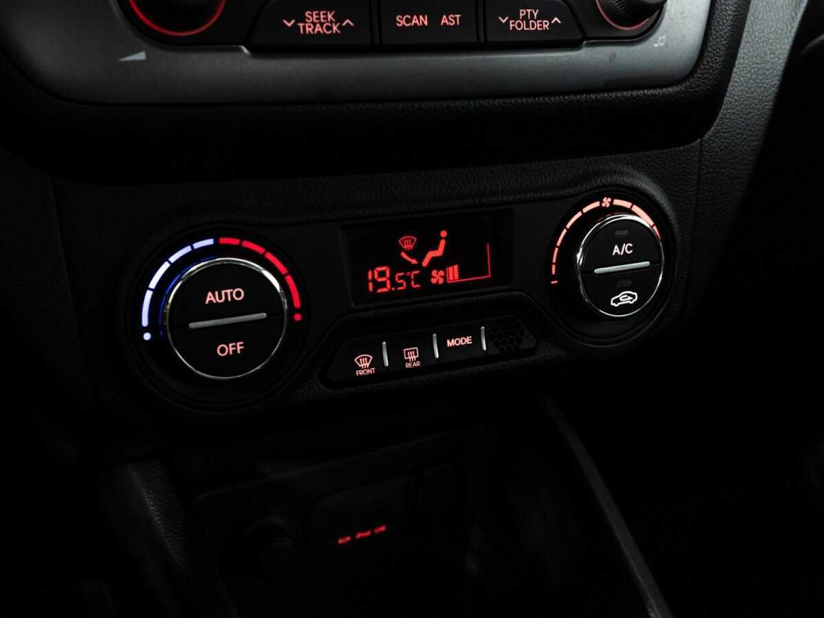 Купить Kia Rio с пробегом. Фото: #14