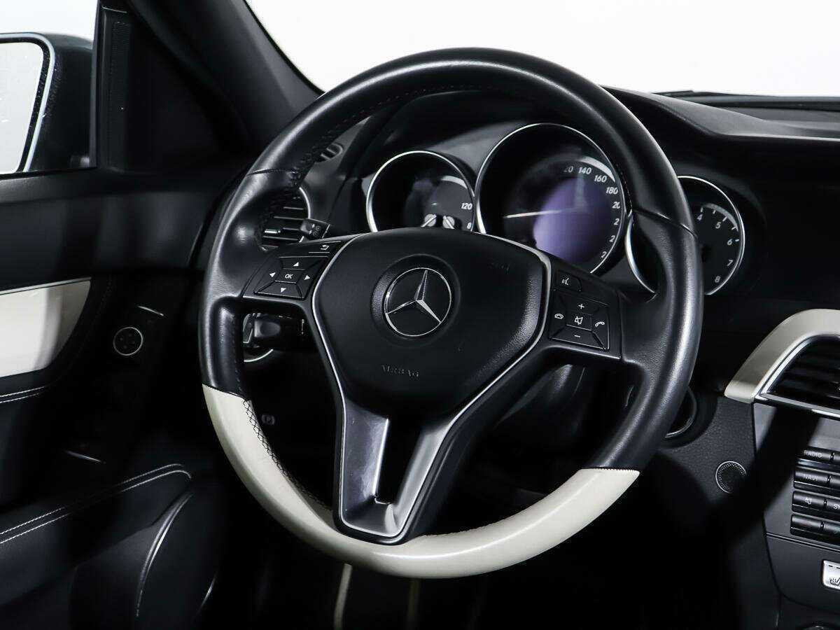 Купить Mercedes-Benz C-Класс с пробегом. Фото: #15
