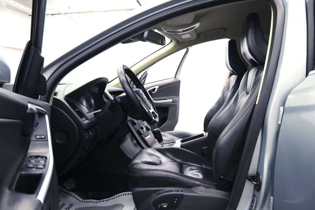 Купить Volvo XC60 с пробегом. Фото: #6