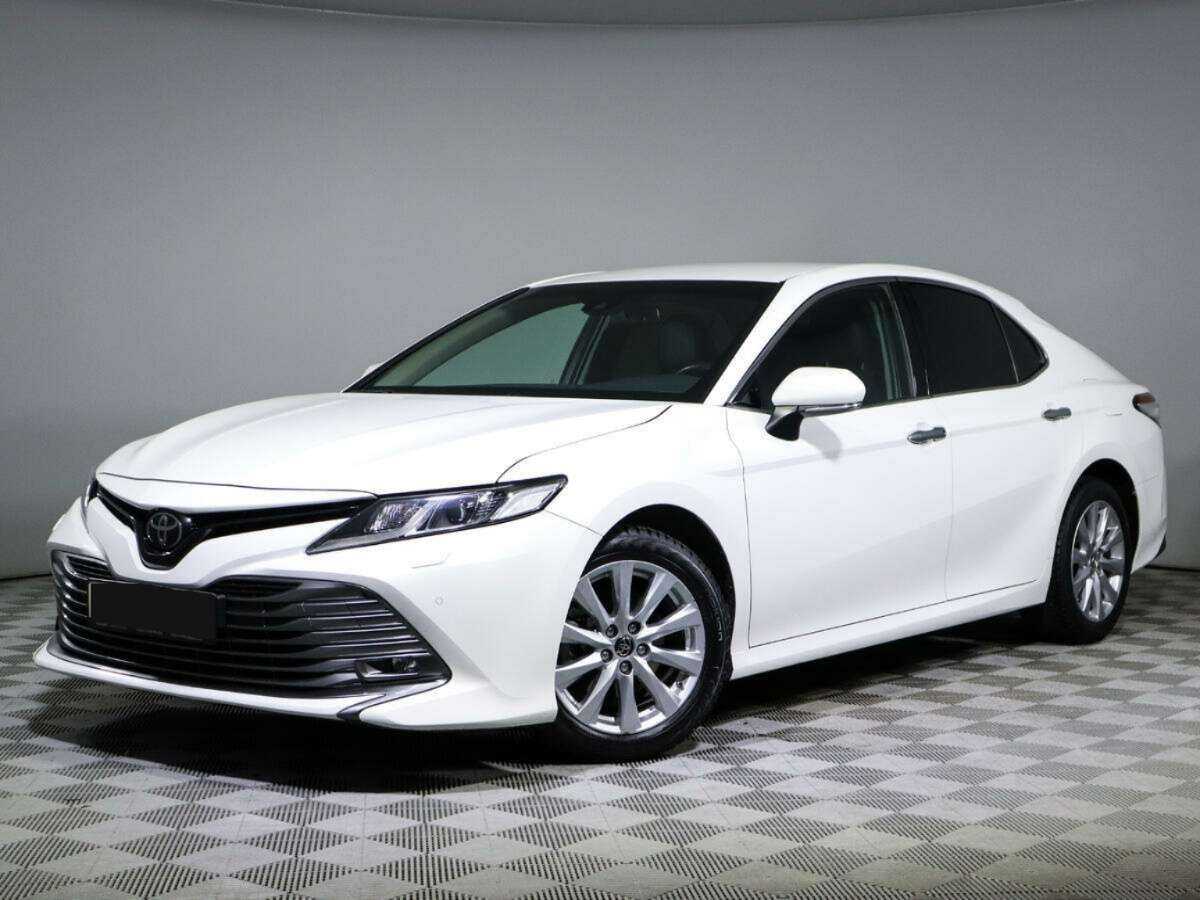 Купить Toyota Camry с пробегом. Фото: #0