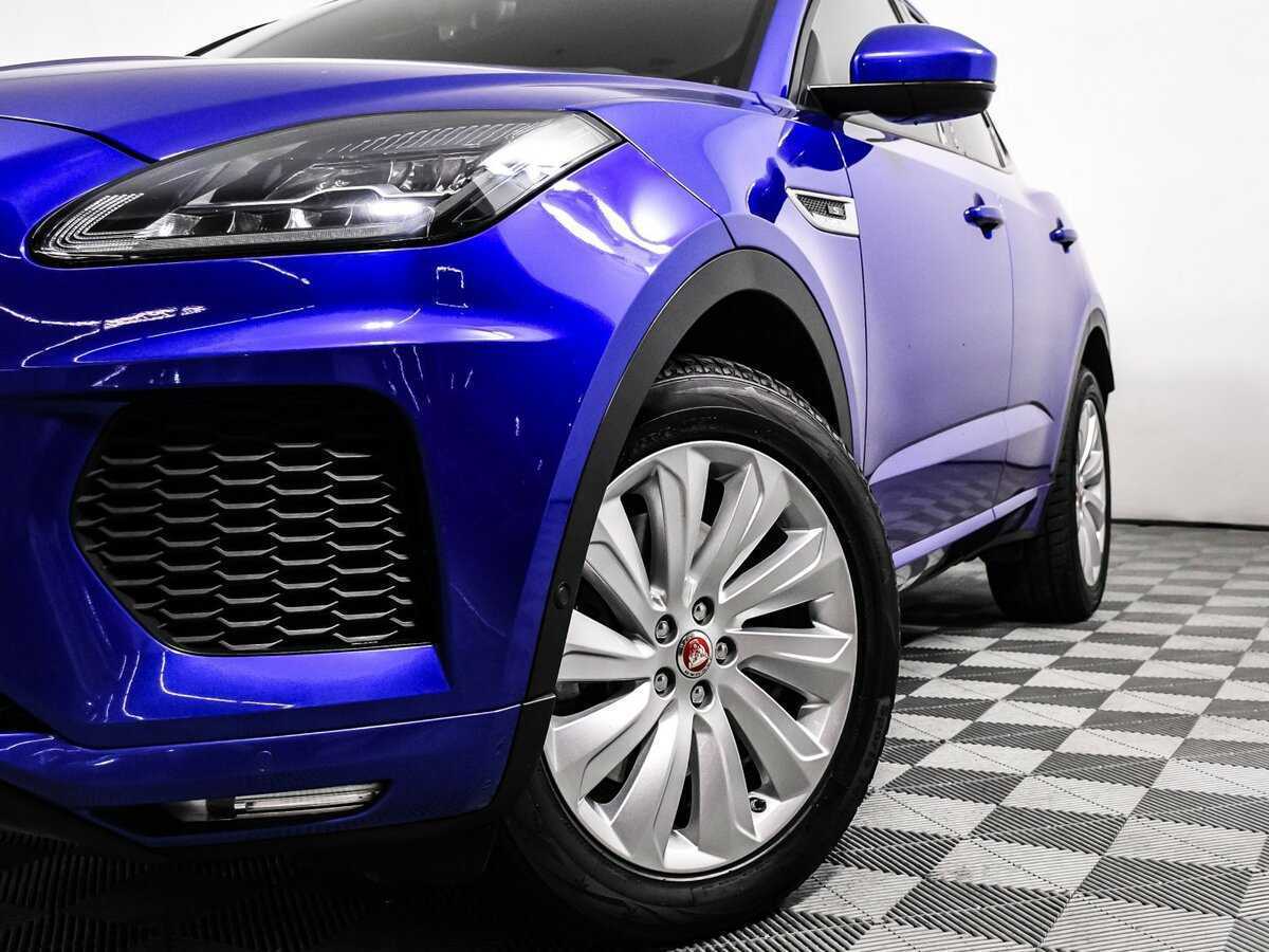 Купить Jaguar E-Pace с пробегом. Фото: #13